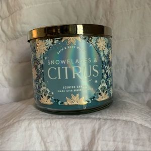Bath & Body Works Candle